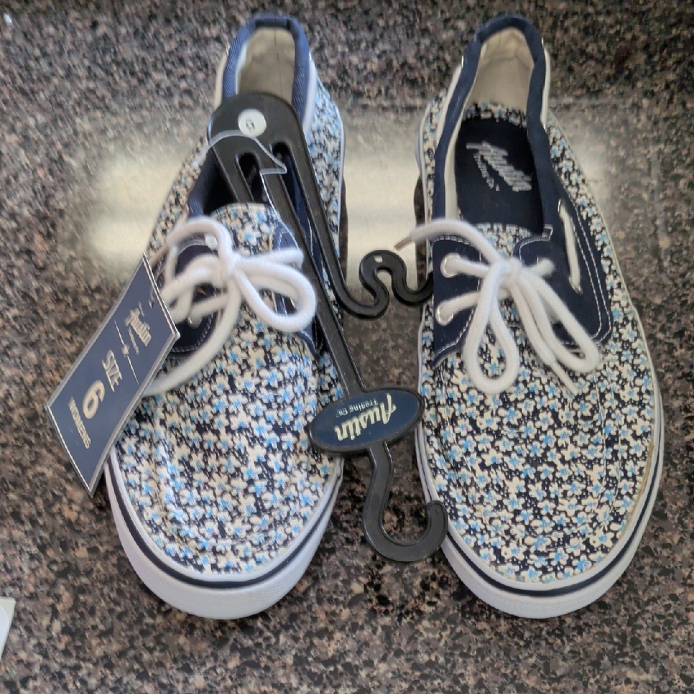 Floral Canvas Sneakers - Navy and White